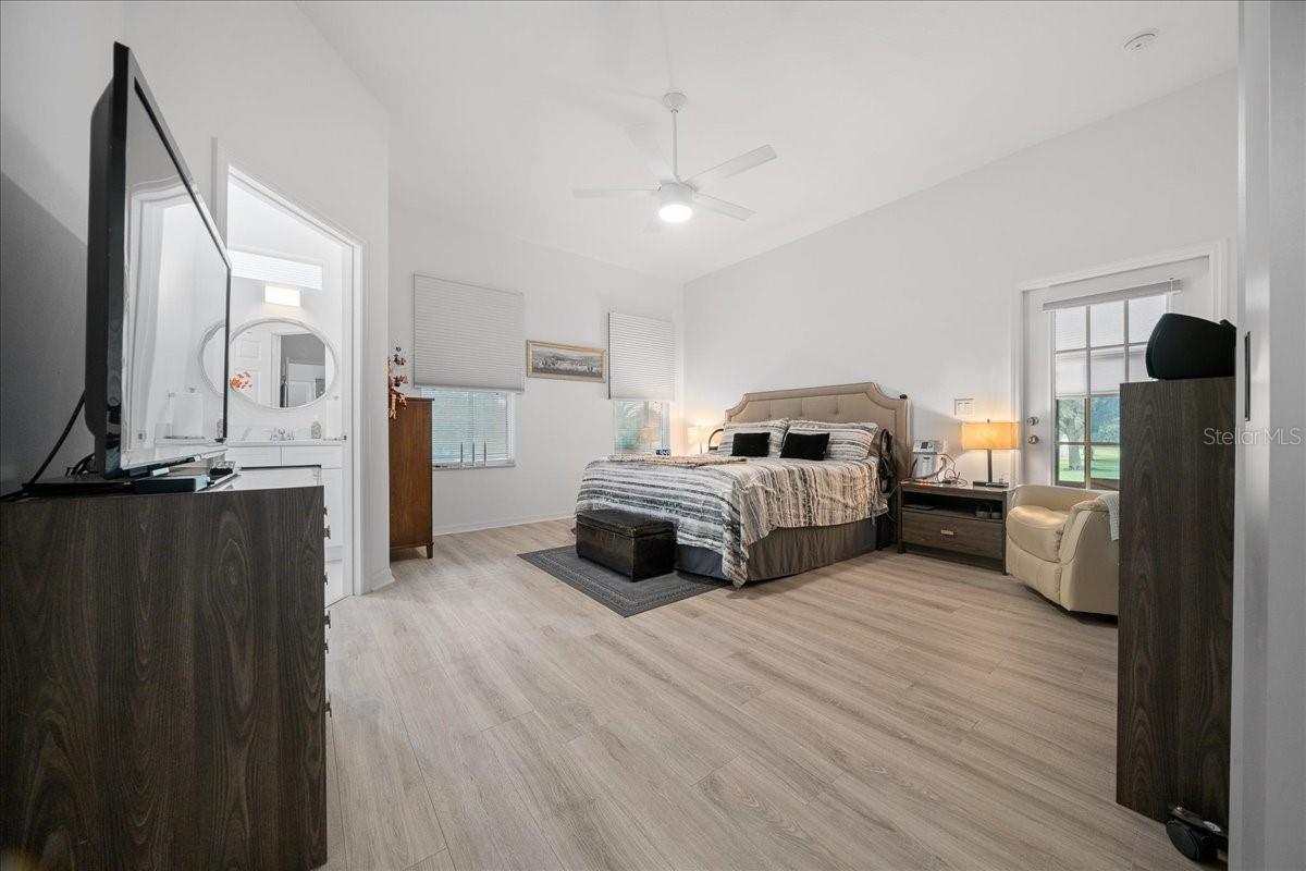 Image 41 of 58 For 25008 Cypress Pond Court