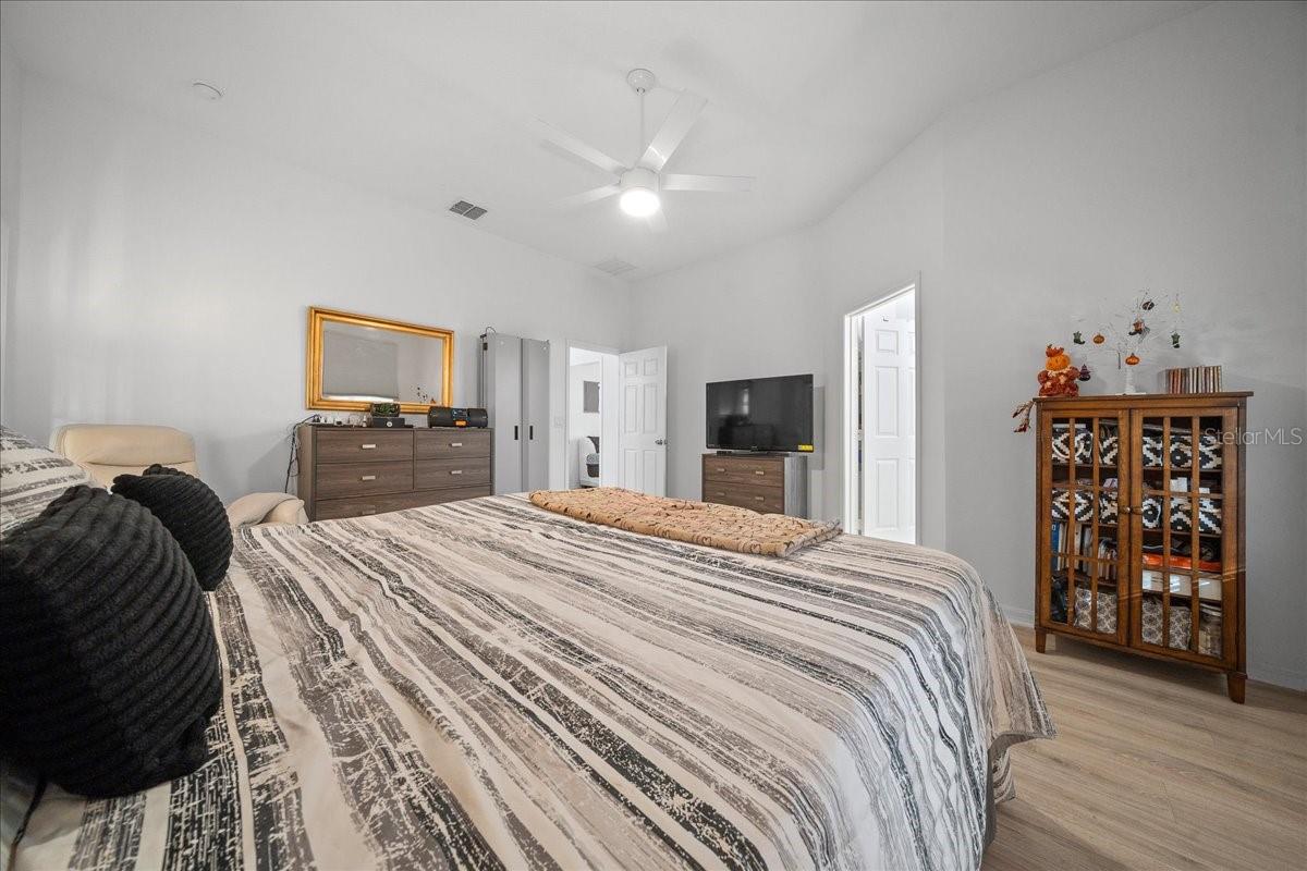 Image 43 of 58 For 25008 Cypress Pond Court