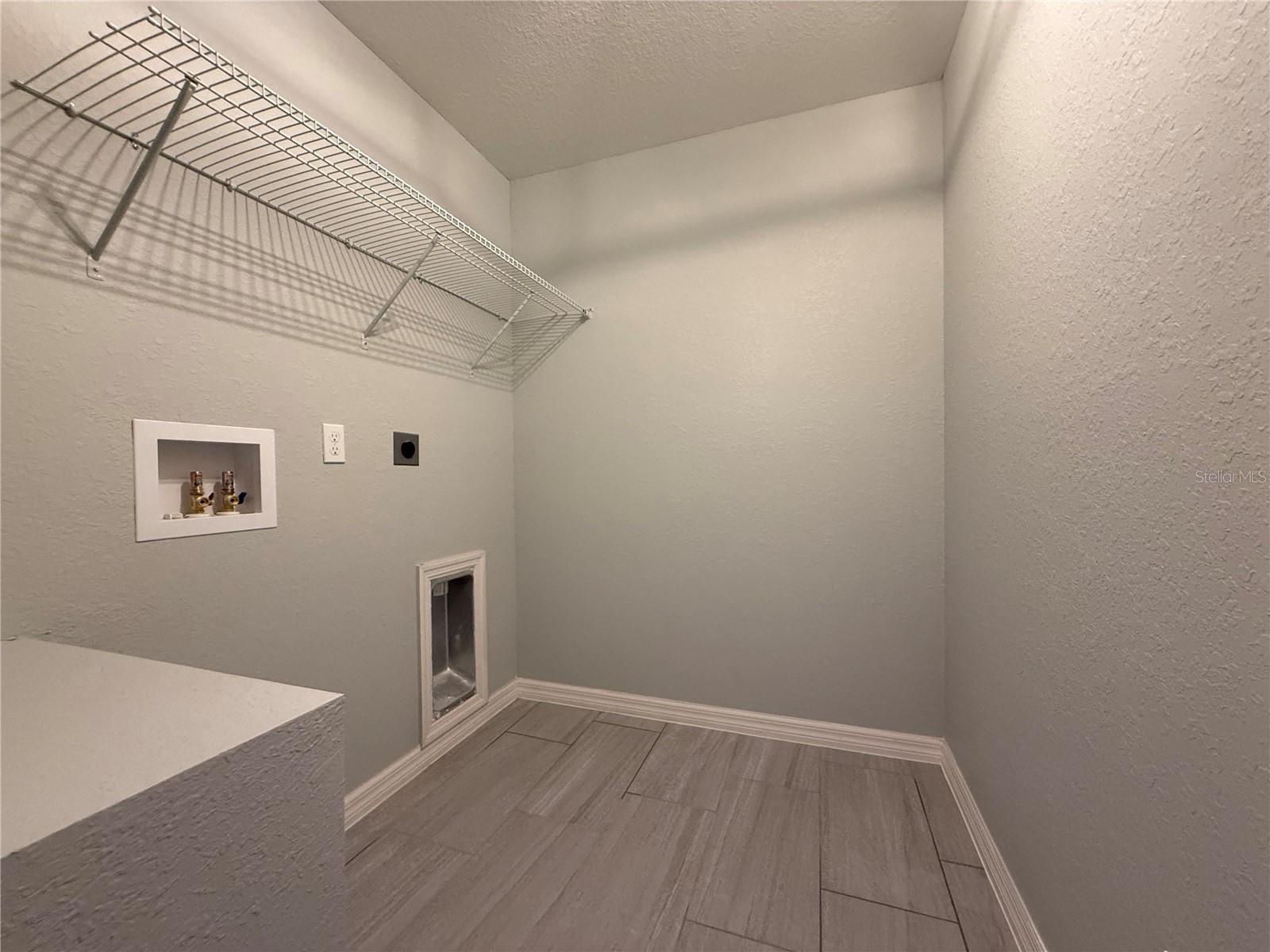 Image 13 of 20 For 20876 70th Street