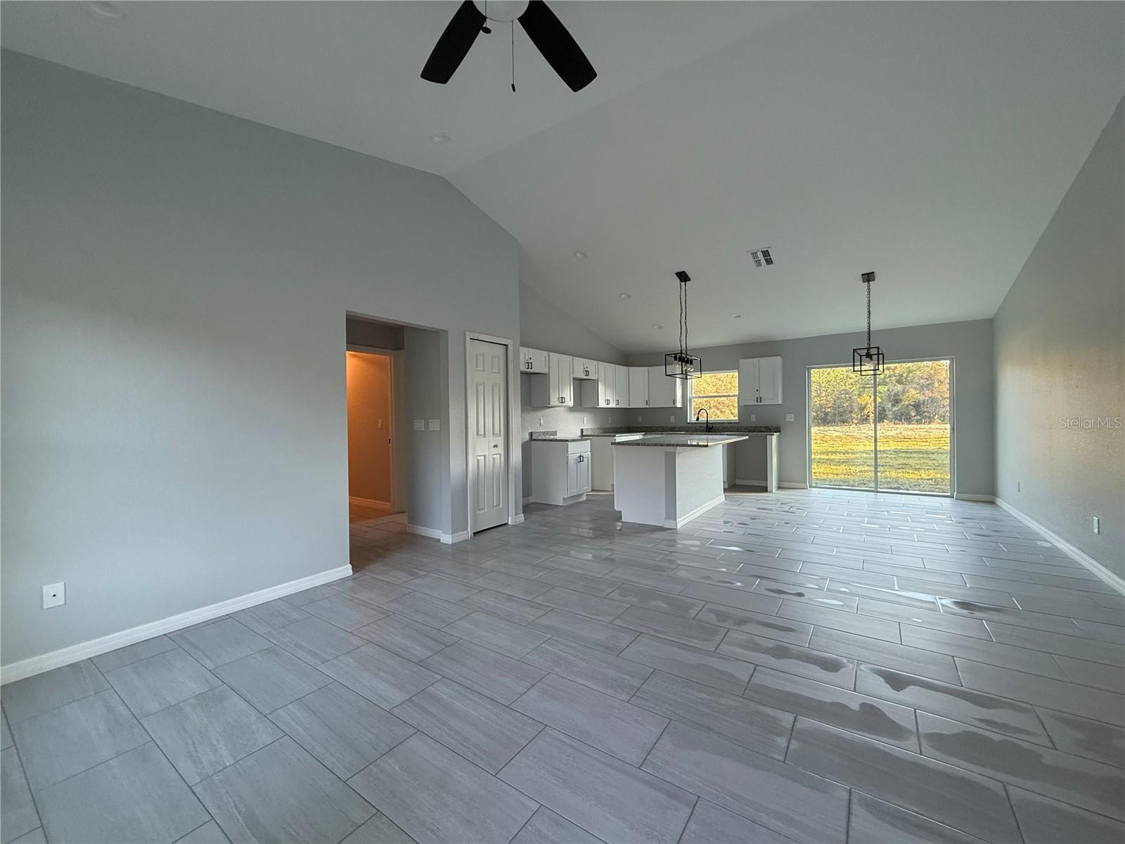 Image 7 of 20 For 20876 70th Street