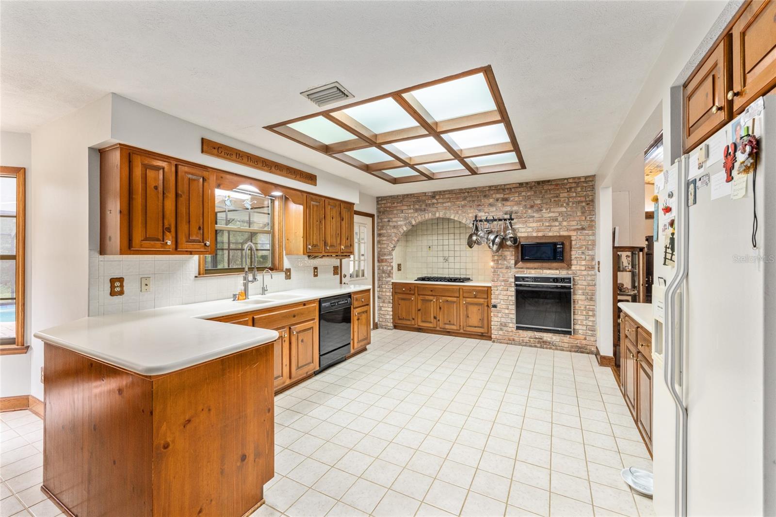 Image 12 of 42 For 6641 19th Avenue Road