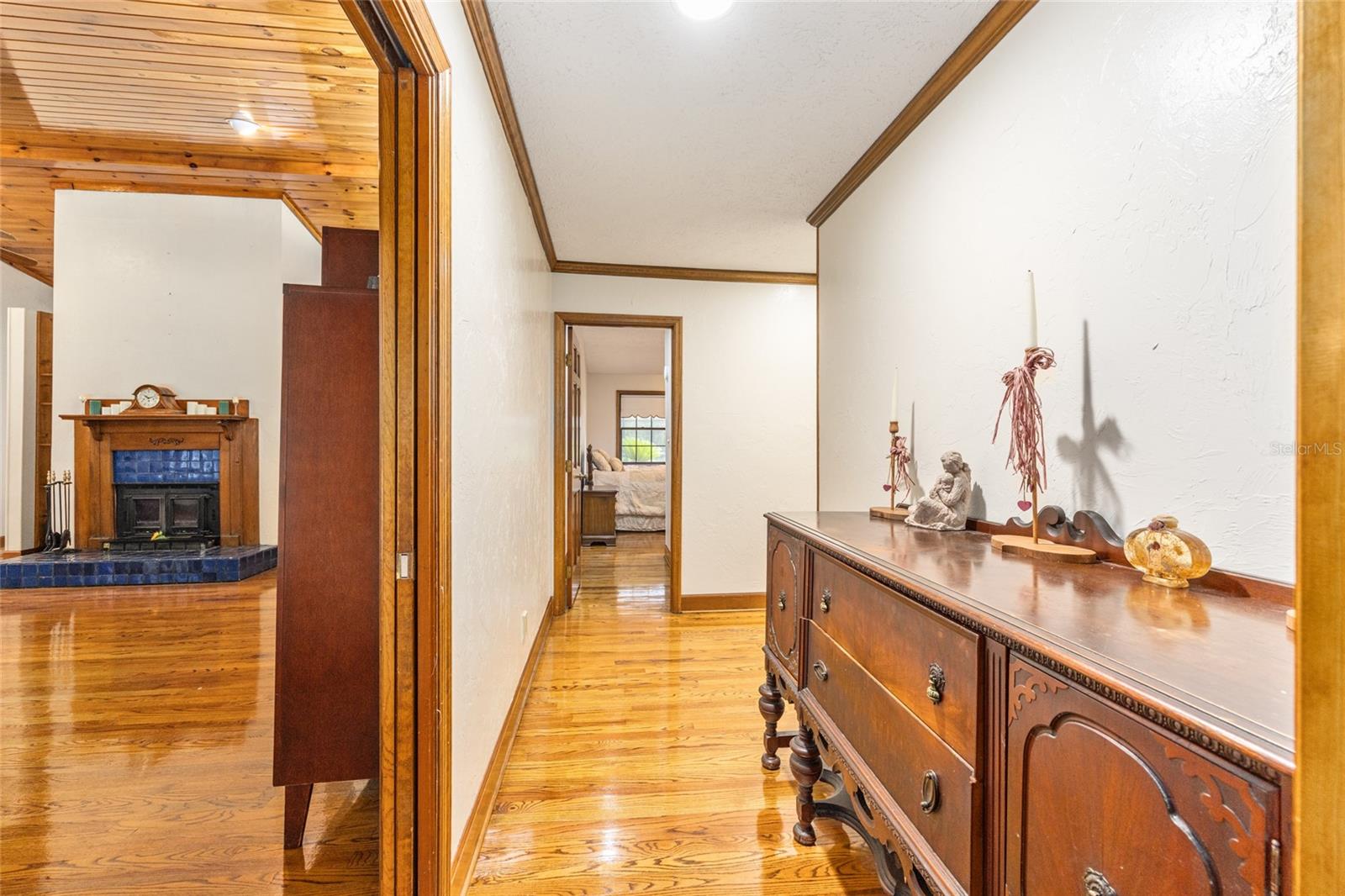 Image 16 of 42 For 6641 19th Avenue Road