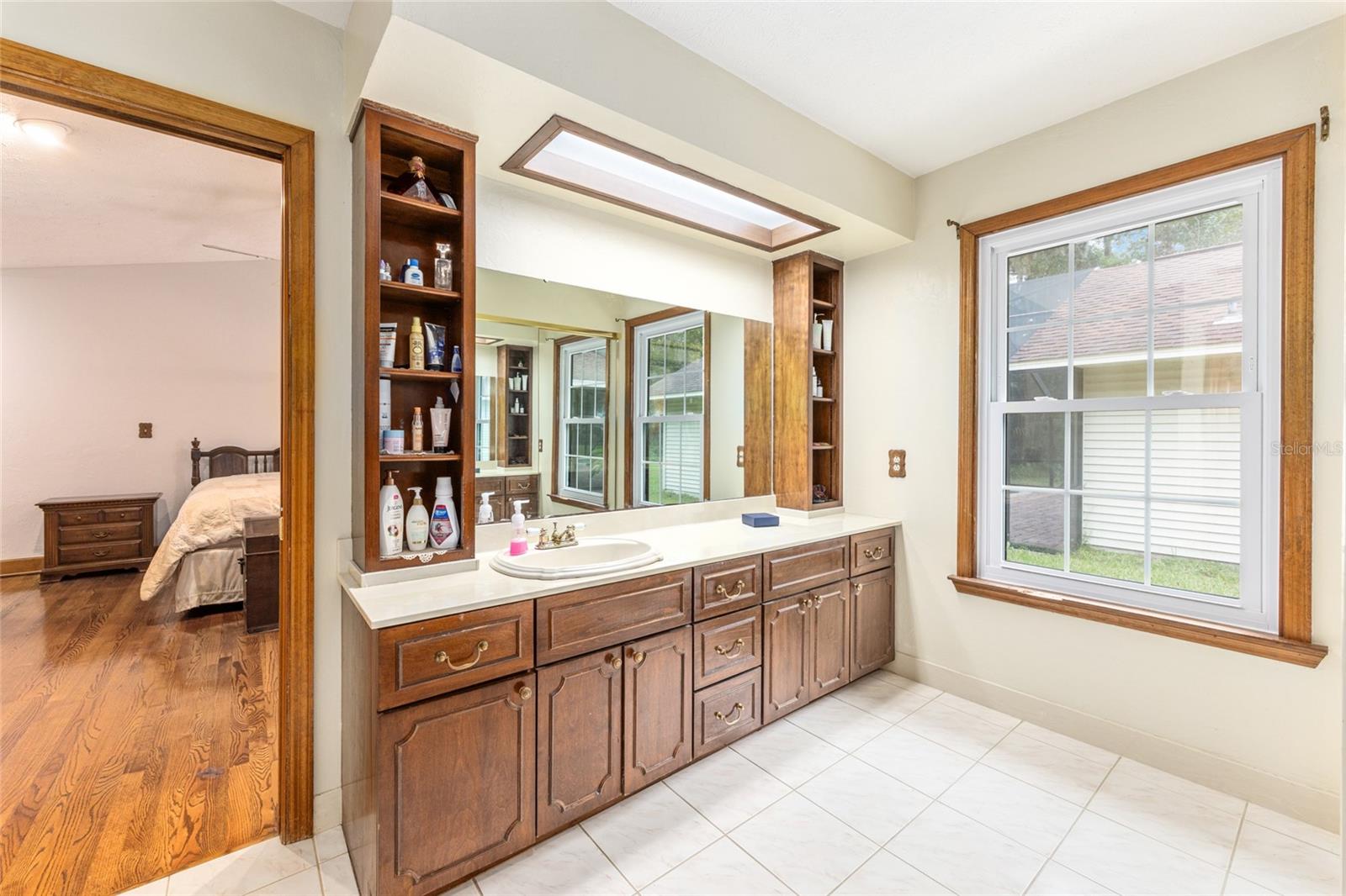 Image 19 of 42 For 6641 19th Avenue Road