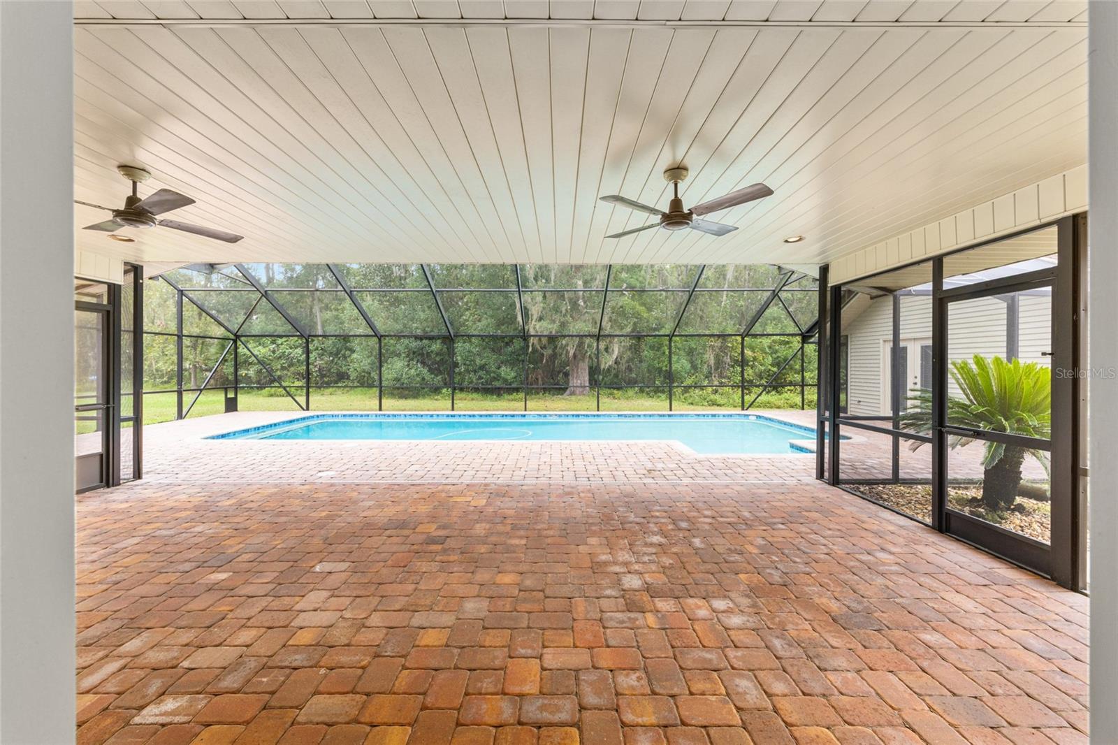 Image 27 of 42 For 6641 19th Avenue Road