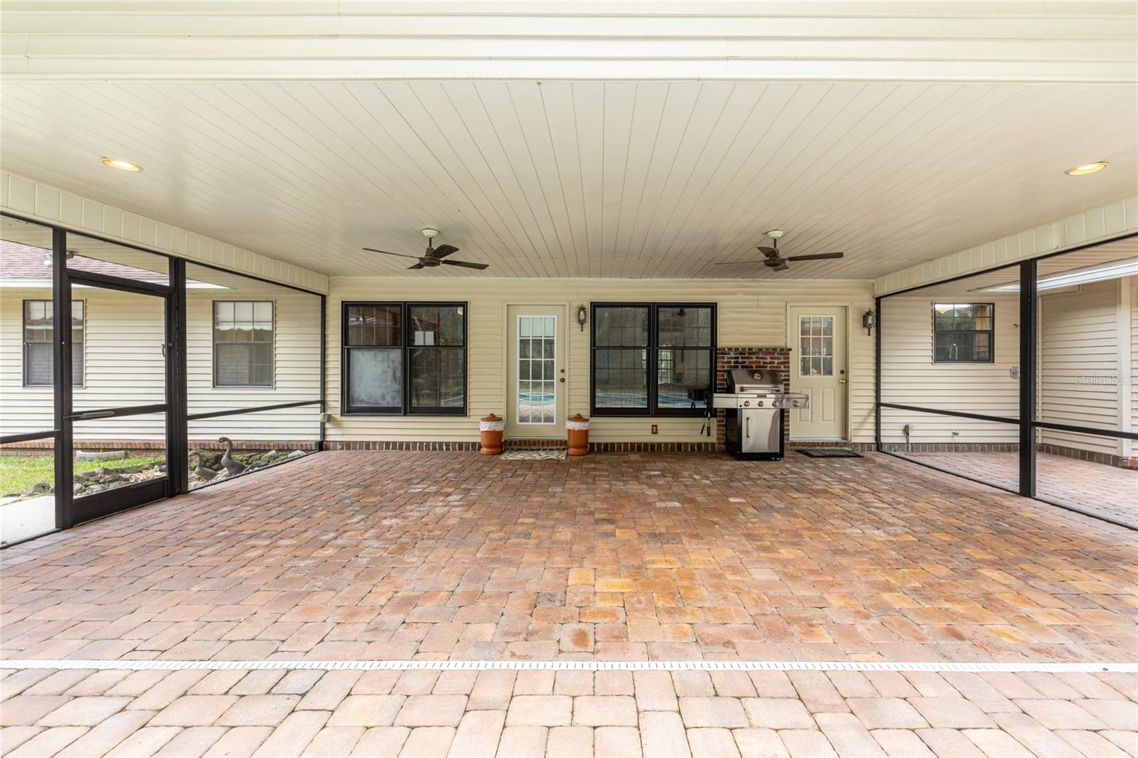 Image 28 of 42 For 6641 19th Avenue Road