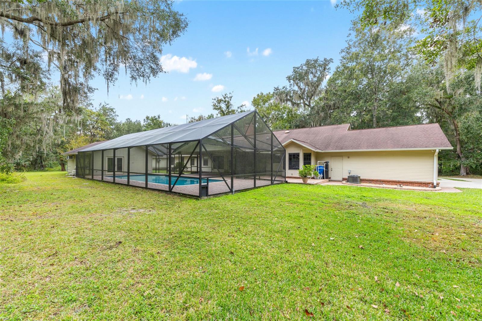 Image 36 of 42 For 6641 19th Avenue Road