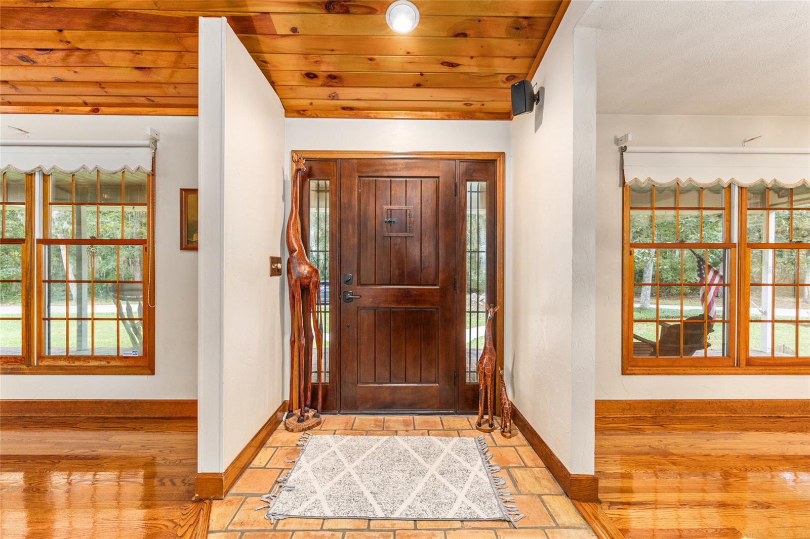 Image 7 of 42 For 6641 19th Avenue Road