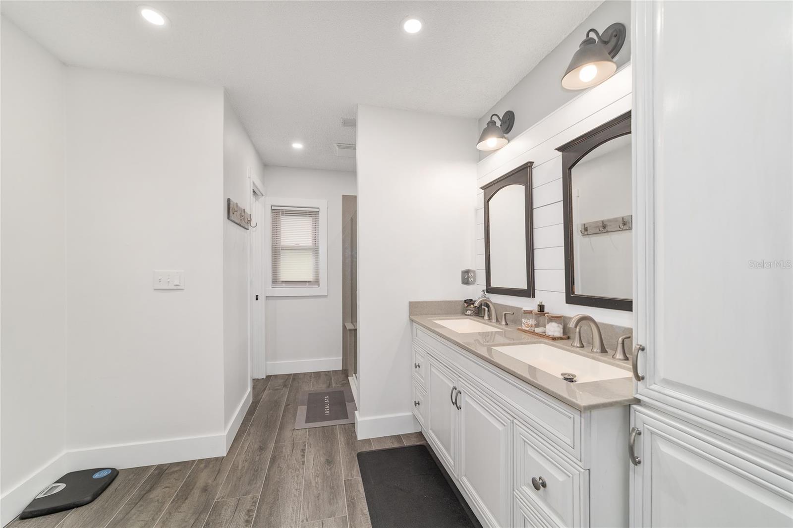 Image 47 of 94 For 12943 County Road 245e