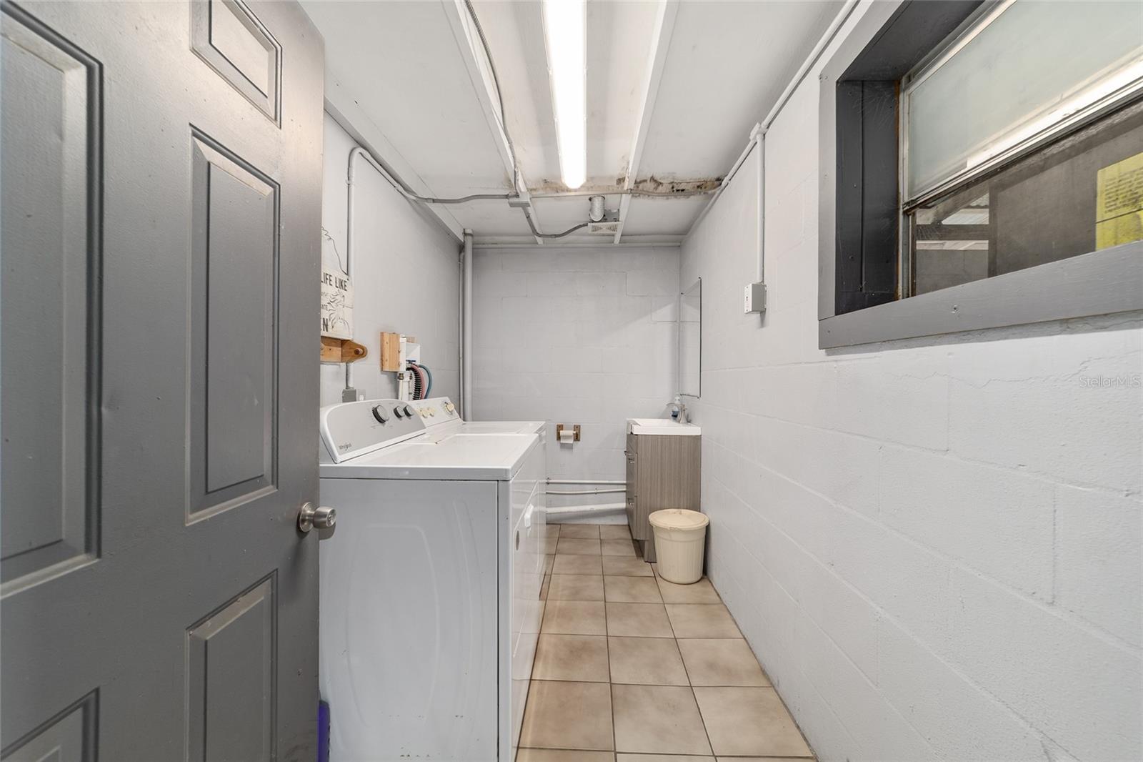 Image 62 of 94 For 12943 County Road 245e