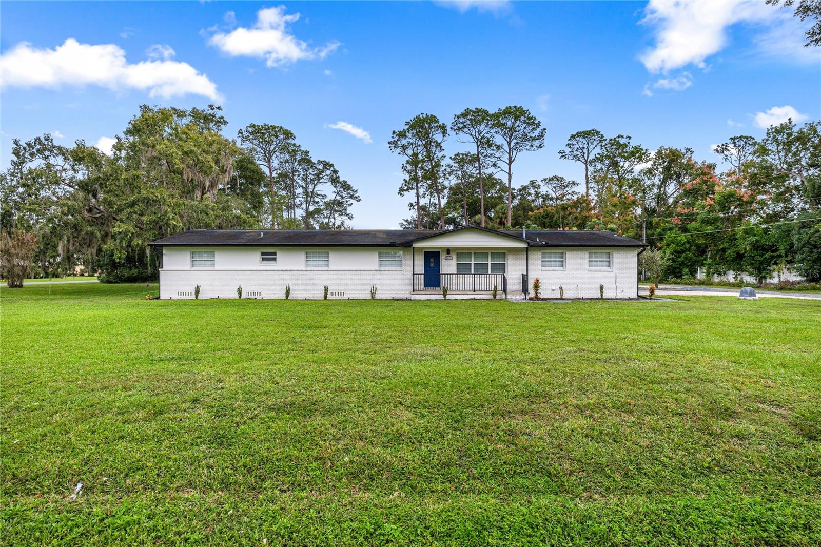 Image 31 of 43 For 5001 7th Place