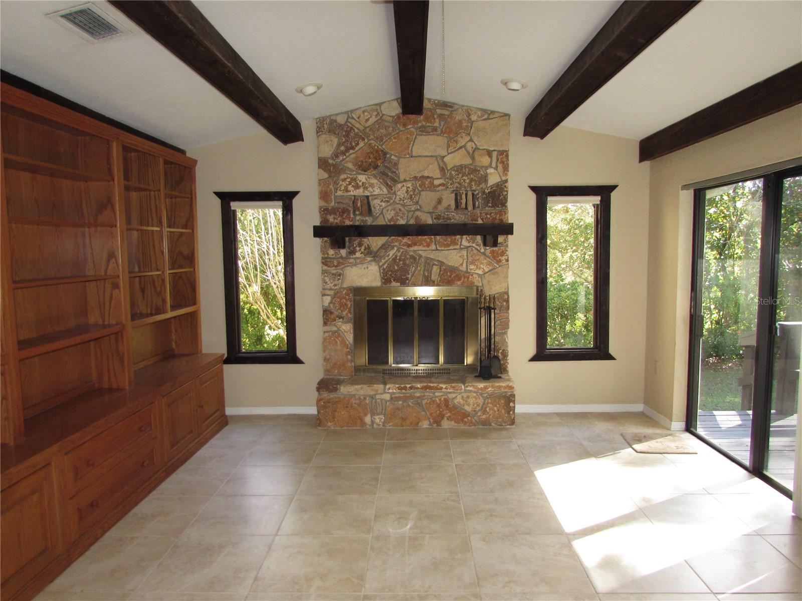 Image 11 of 54 For 8519 197th Court Road