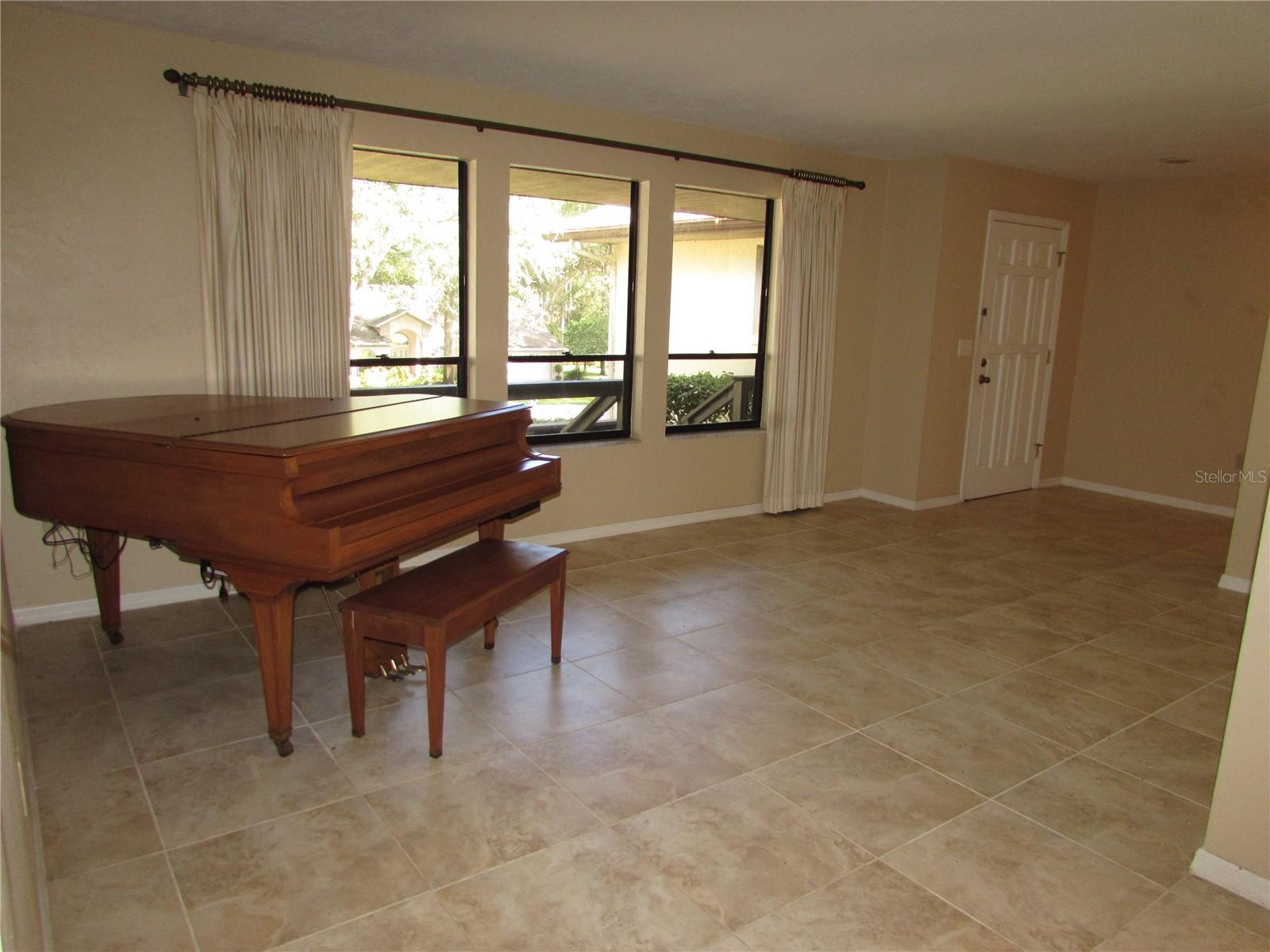 Image 20 of 54 For 8519 197th Court Road