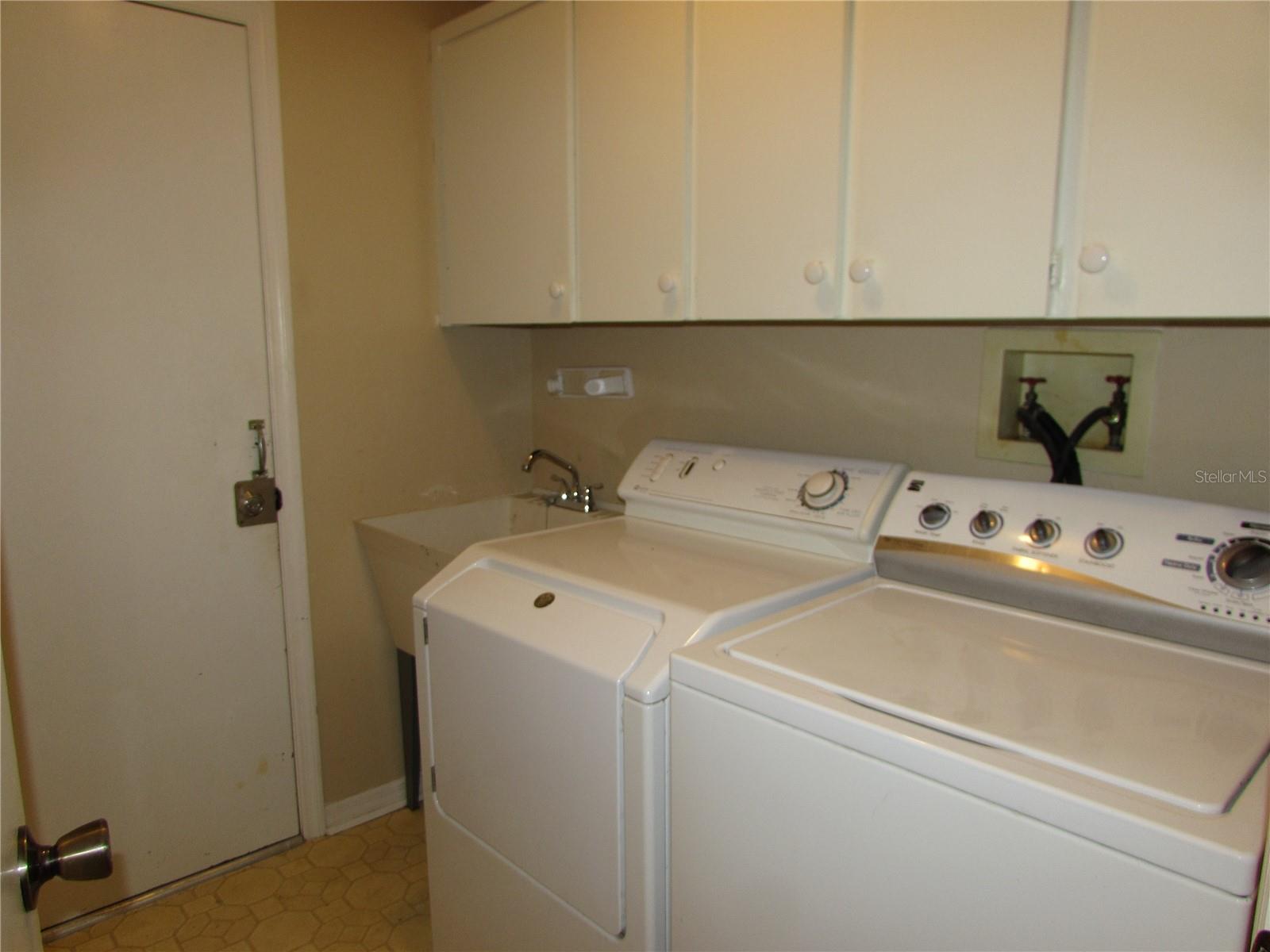 Image 34 of 54 For 8519 197th Court Road