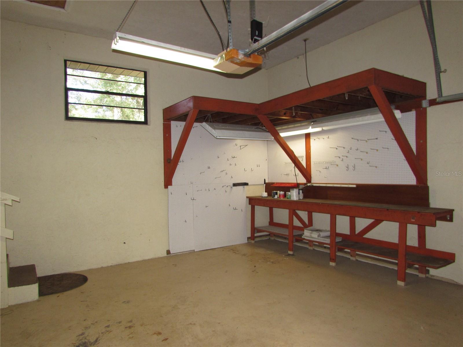 Image 36 of 54 For 8519 197th Court Road