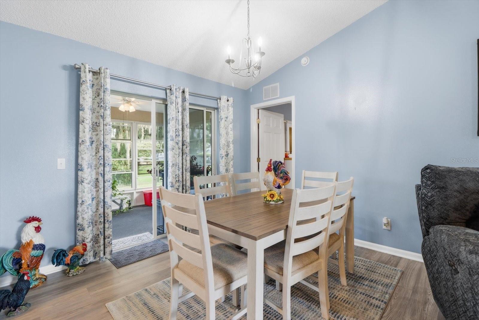 Image 11 of 45 For 1943 50th Circle