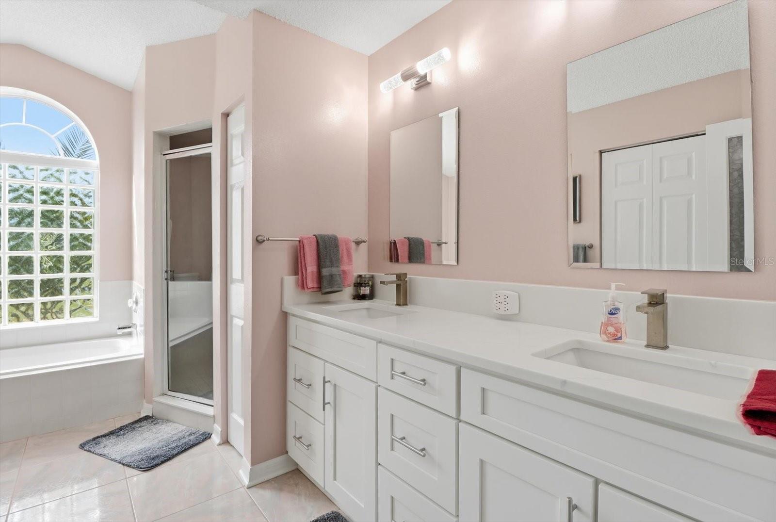 Image 26 of 45 For 1943 50th Circle