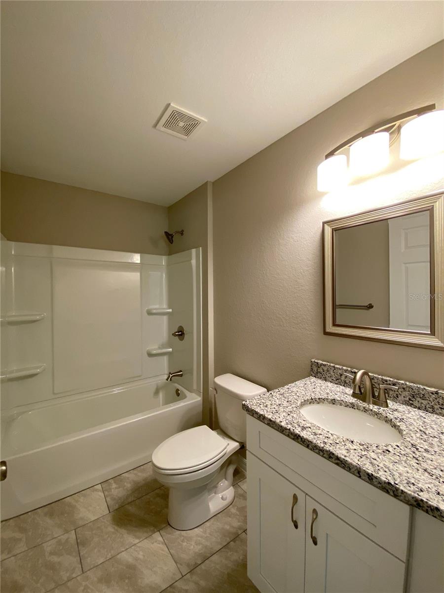 Image 14 of 26 For 16952 46th Terrace