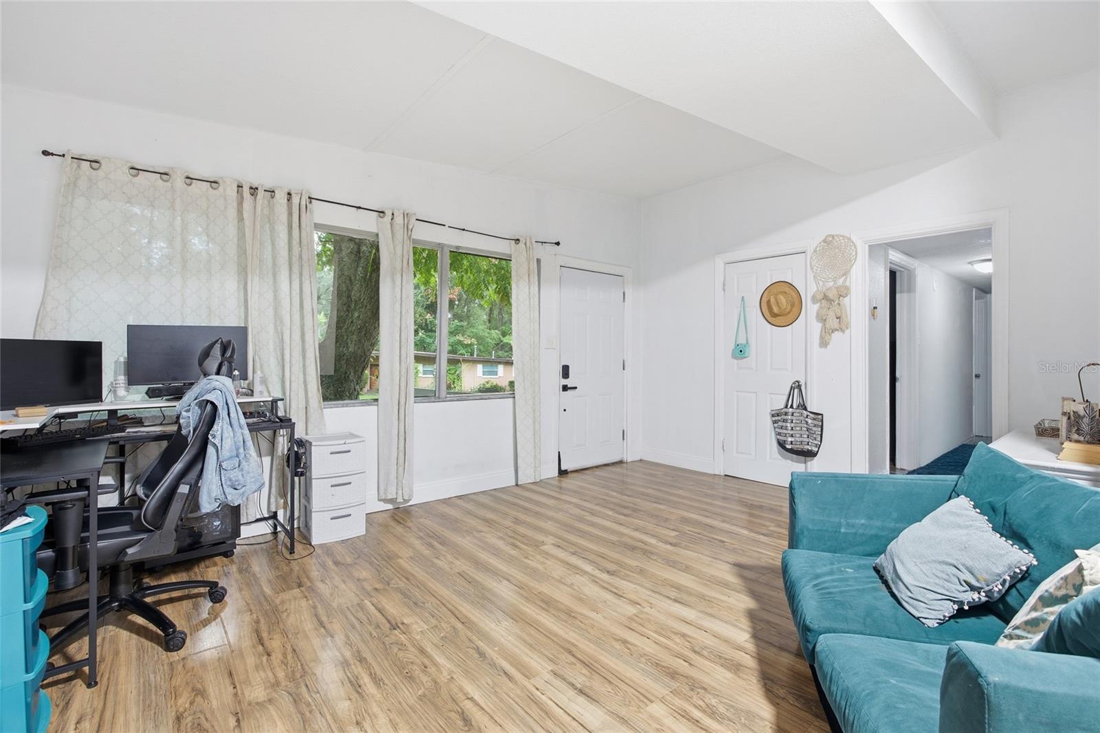 Image 6 of 7 For 3338 6th Street