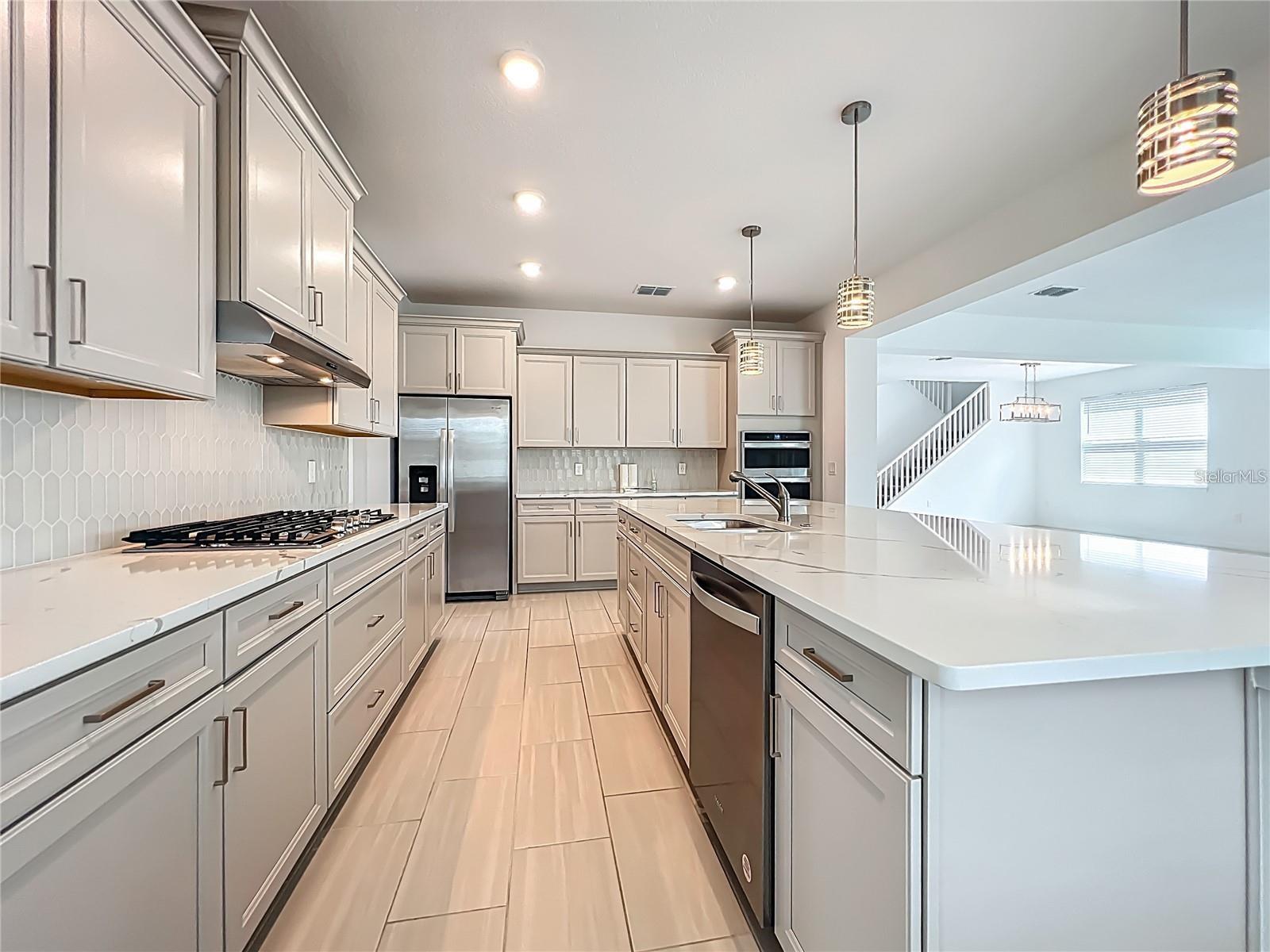 Image 16 of 75 For 7483 64th Street Road