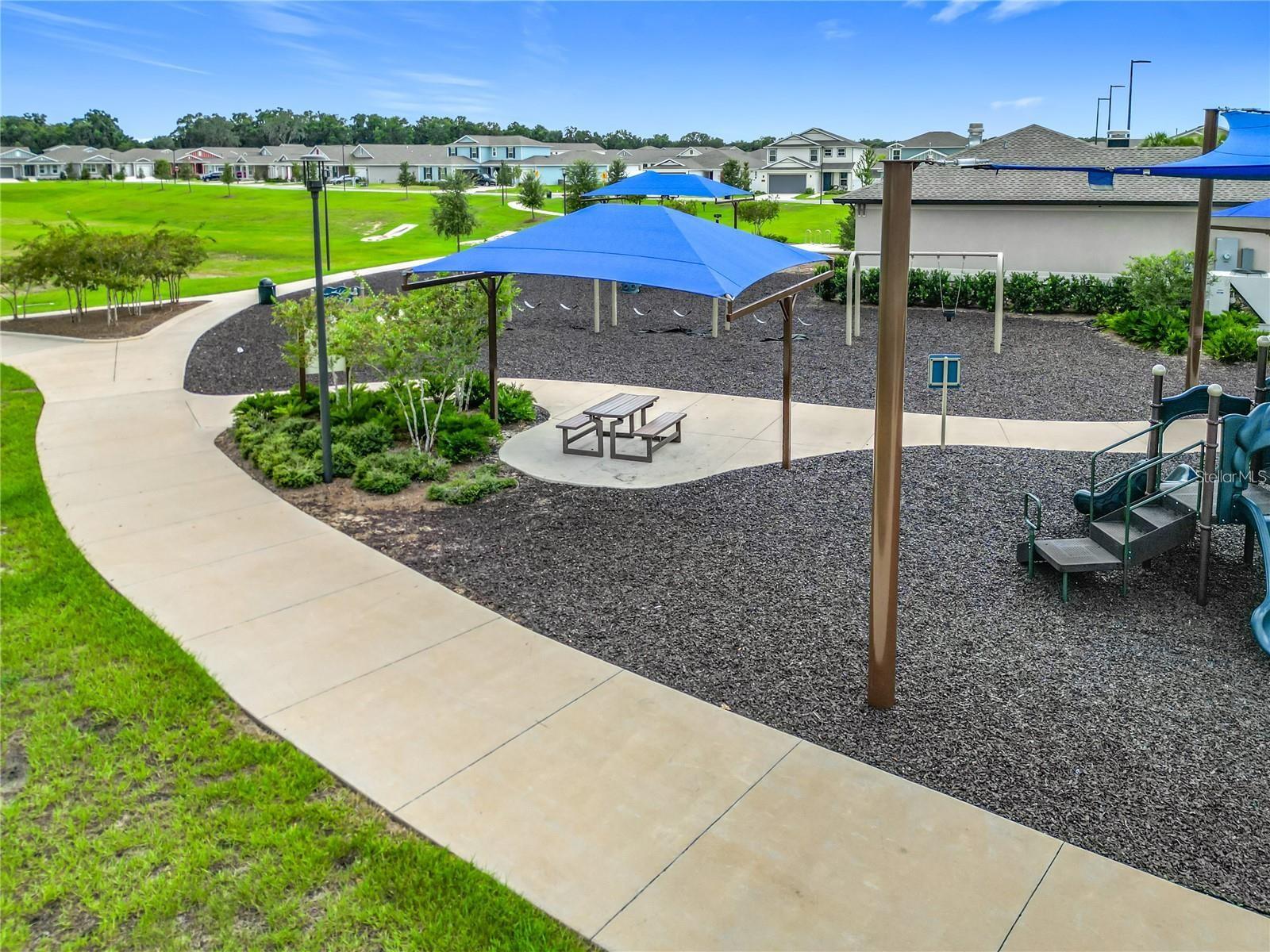 Image 68 of 75 For 7483 64th Street Road