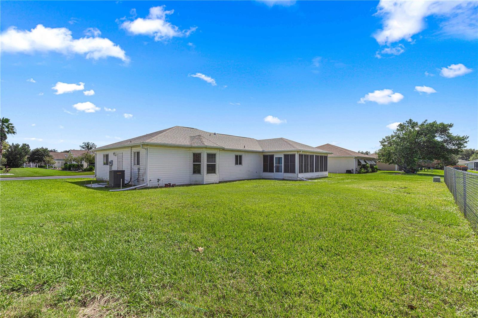 Image 36 of 48 For 13776 87th Avenue