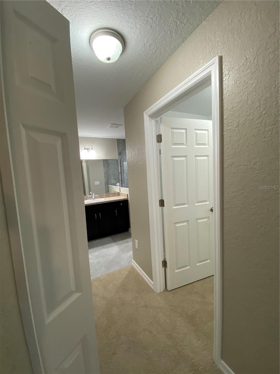 Image 14 of 28 For 745 Marion Oaks Manor