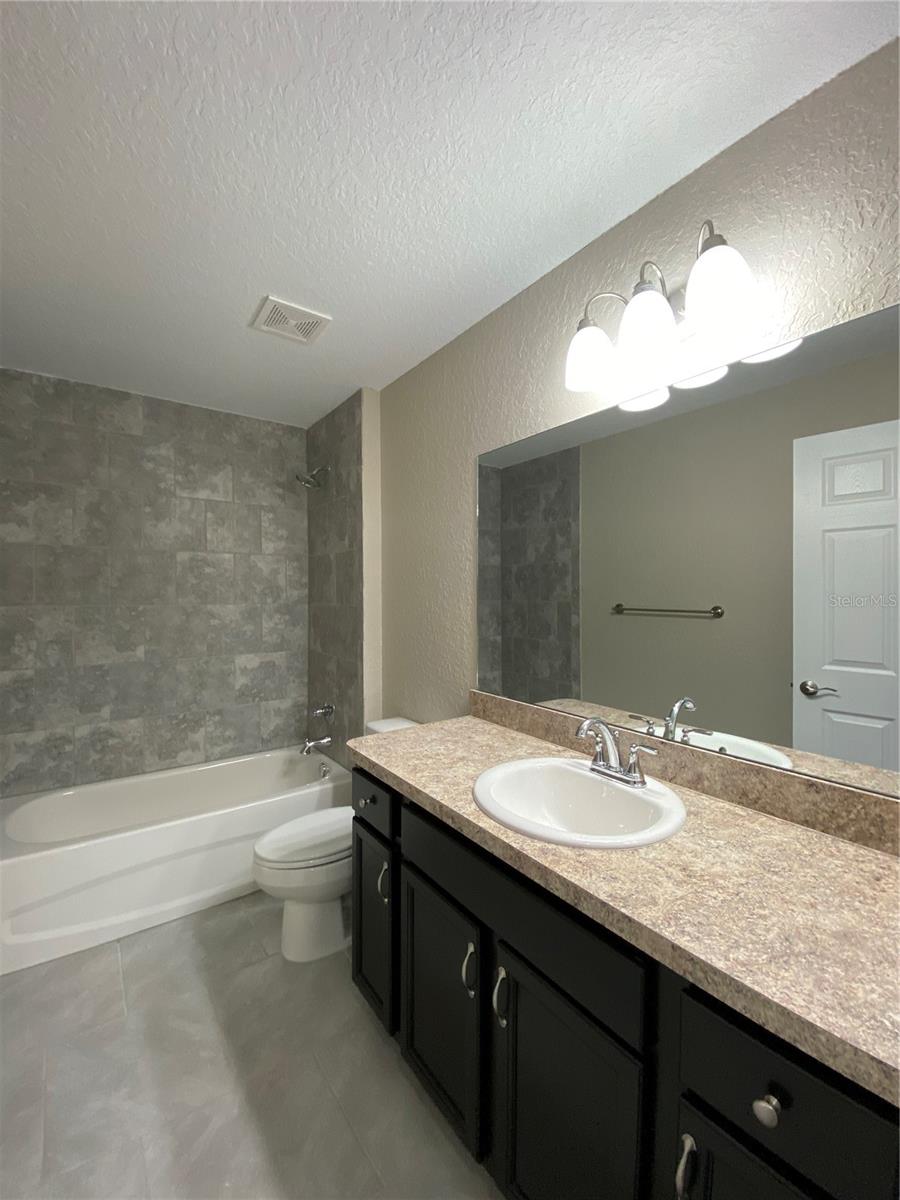 Image 24 of 28 For 745 Marion Oaks Manor