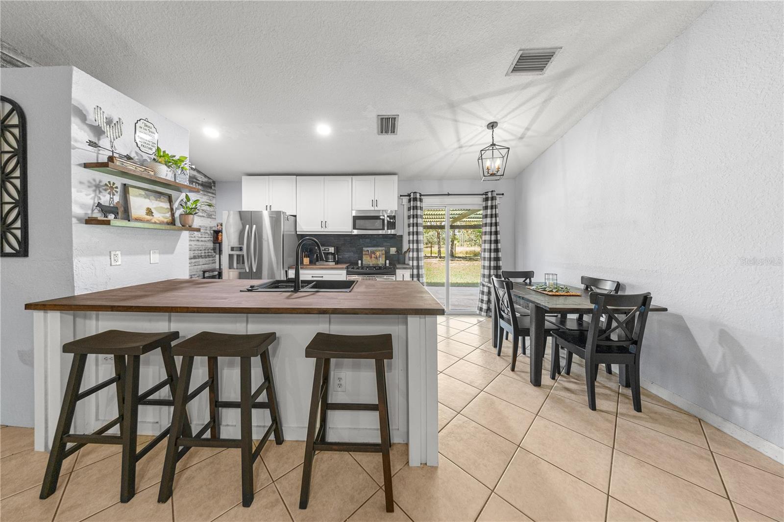 Image 10 of 38 For 16345 113th Street Road