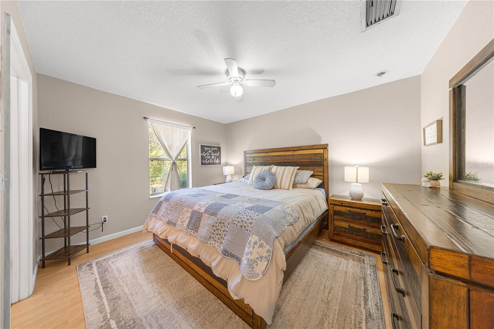 Image 13 of 38 For 16345 113th Street Road