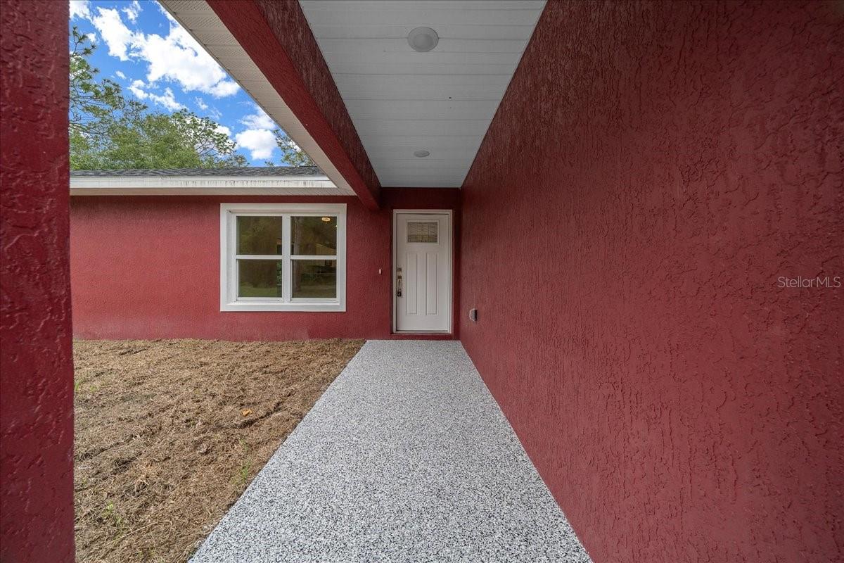 Image 4 of 47 For 10338 126 Lane