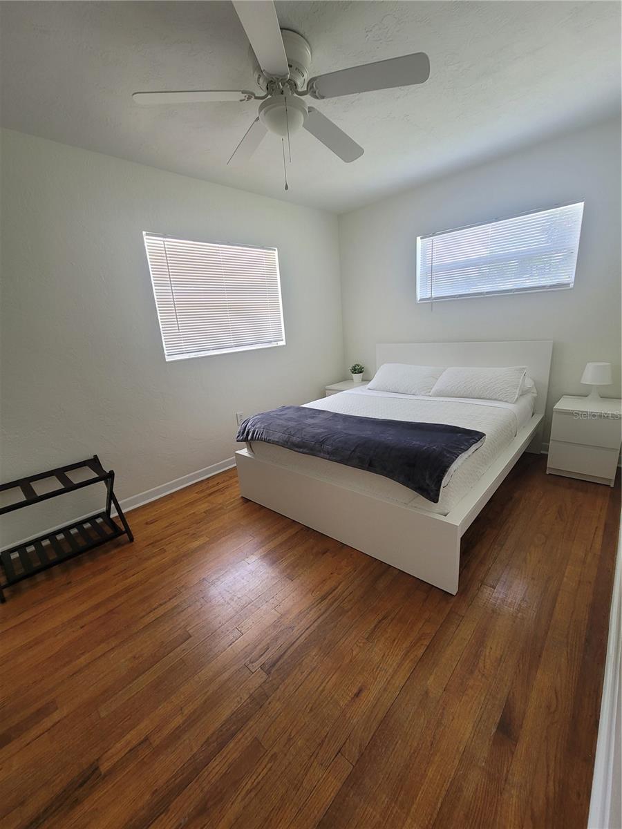 Image 12 of 16 For 2400 57 Place