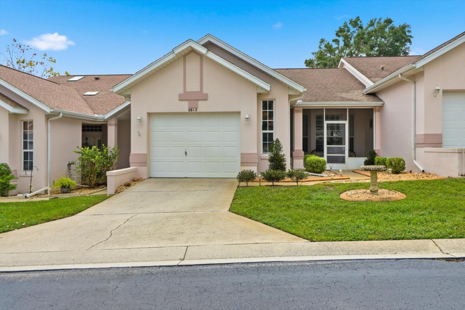 Listing photo id 1 for 6812 Queensbury Lane