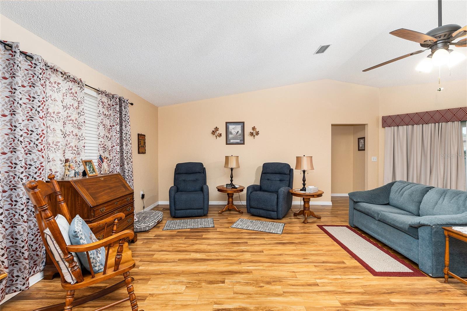 Image 11 of 61 For 8291 115th Place