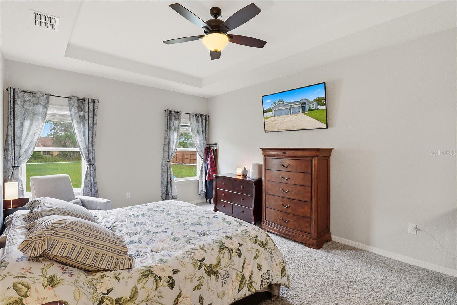 Image 18 of 46 For 11524 50th Circle