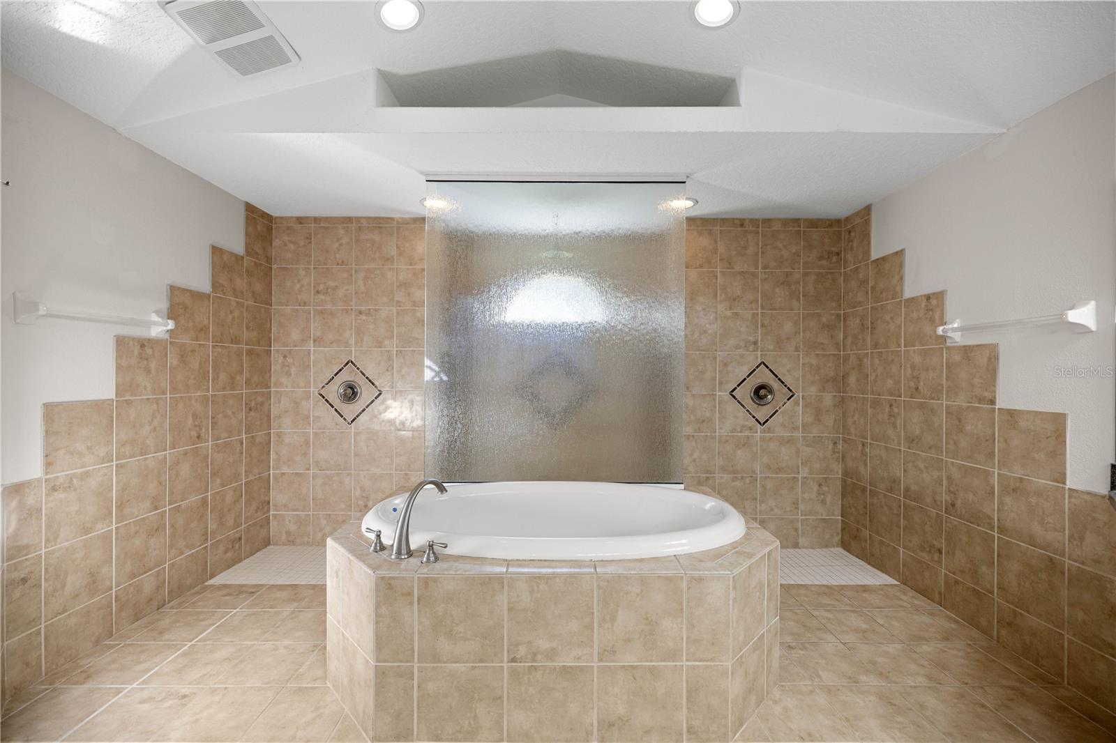 Image 30 of 47 For 11250 Blackfoot Point