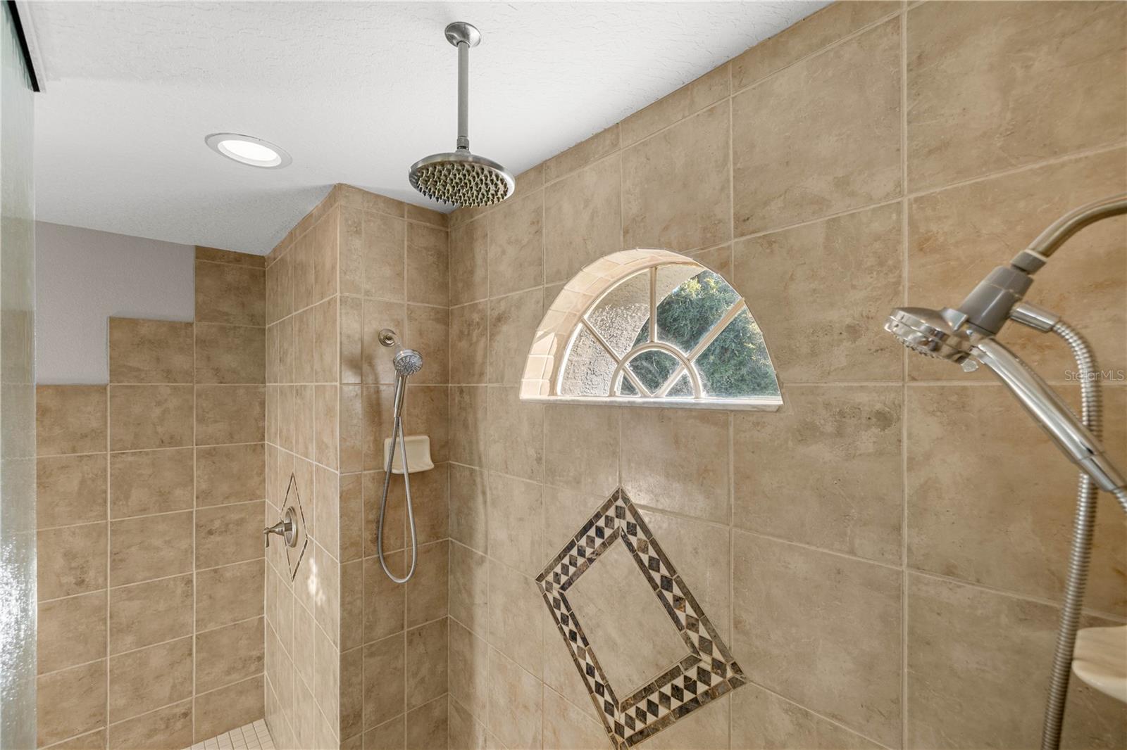 Image 32 of 47 For 11250 Blackfoot Point