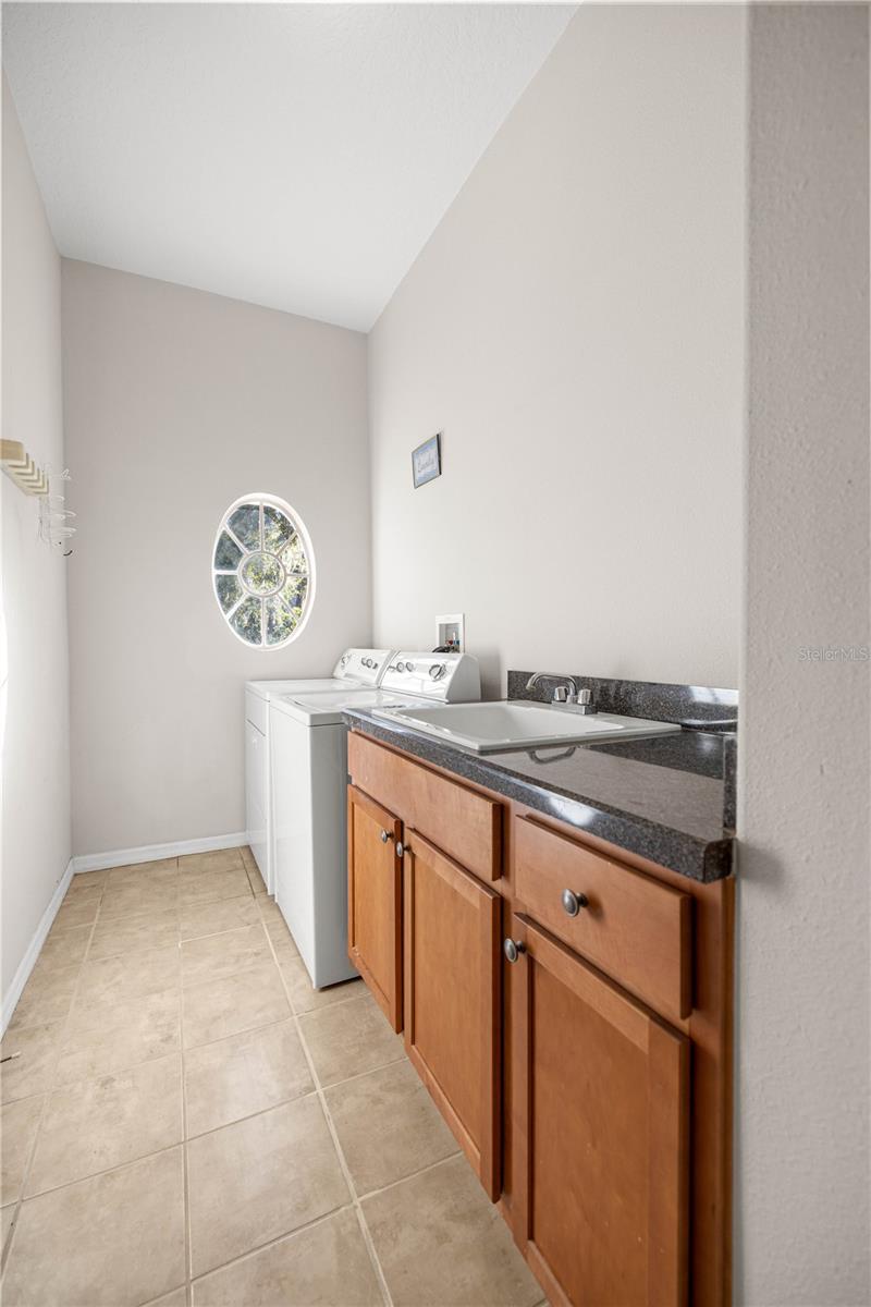 Image 33 of 47 For 11250 Blackfoot Point