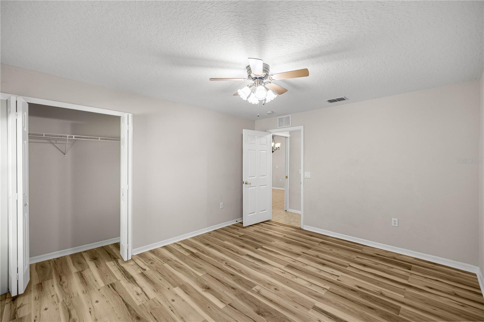 Image 40 of 47 For 11250 Blackfoot Point