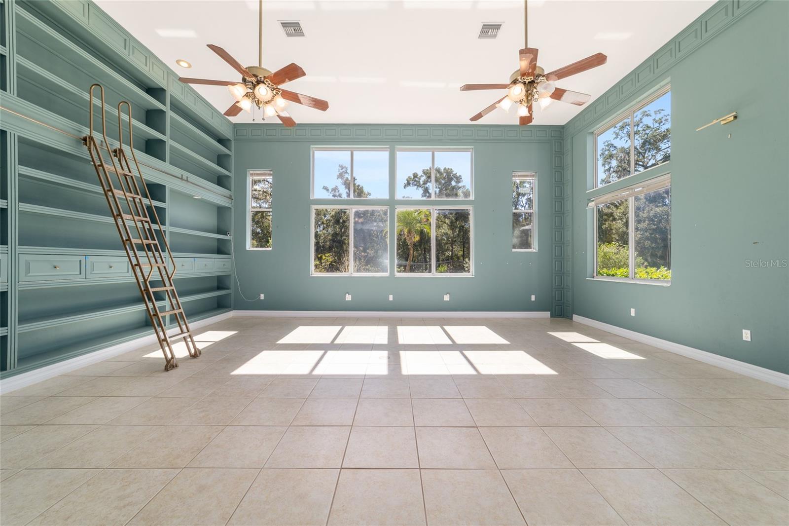 Image 13 of 86 For 6570 172nd Court