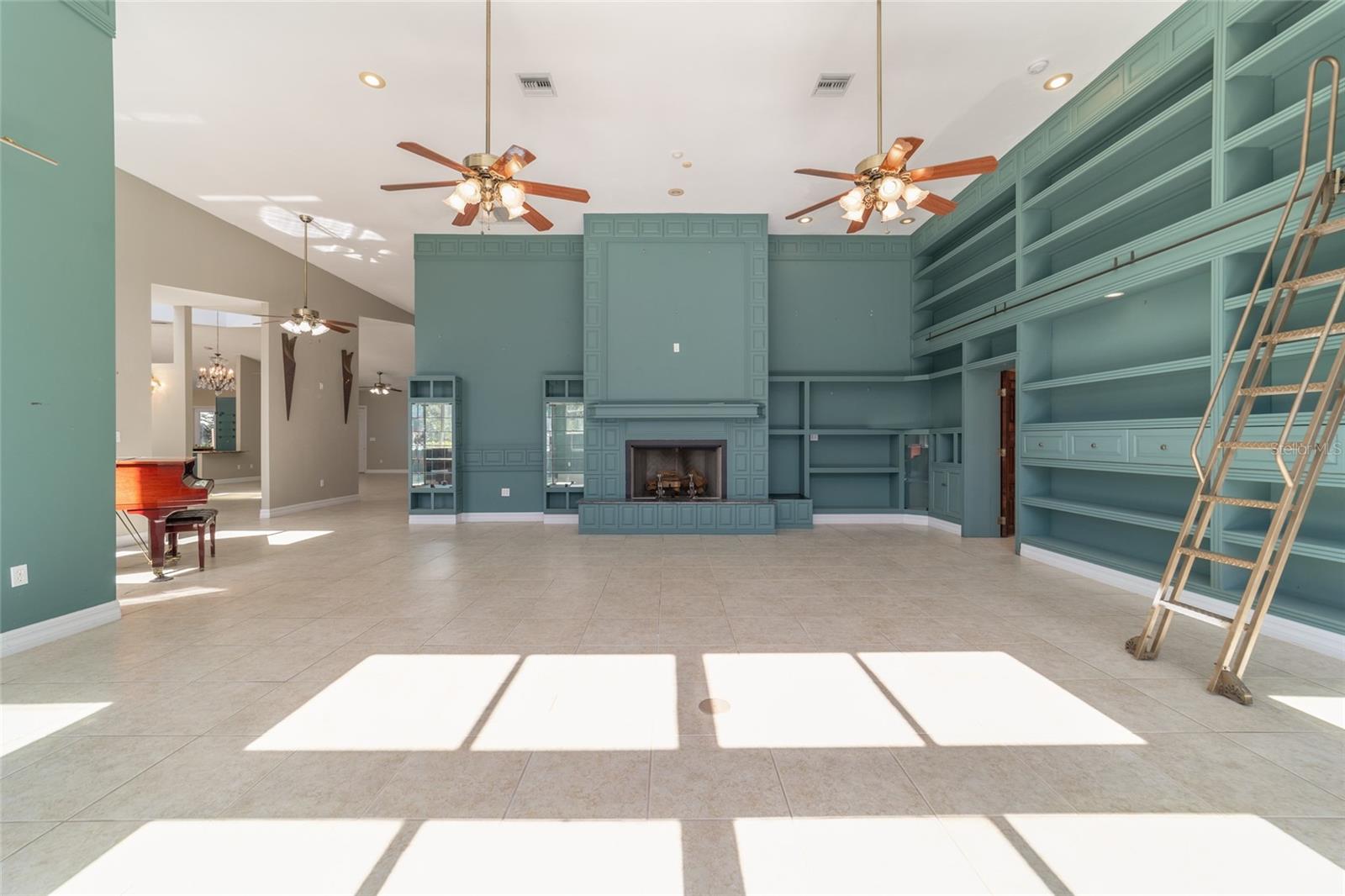 Image 15 of 86 For 6570 172nd Court