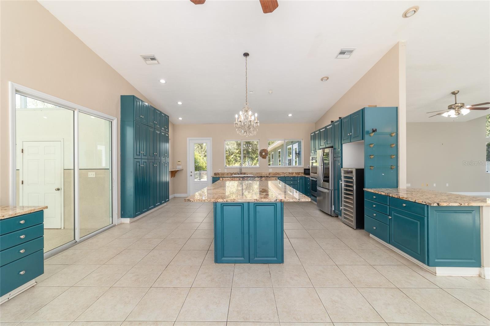 Image 19 of 86 For 6570 172nd Court