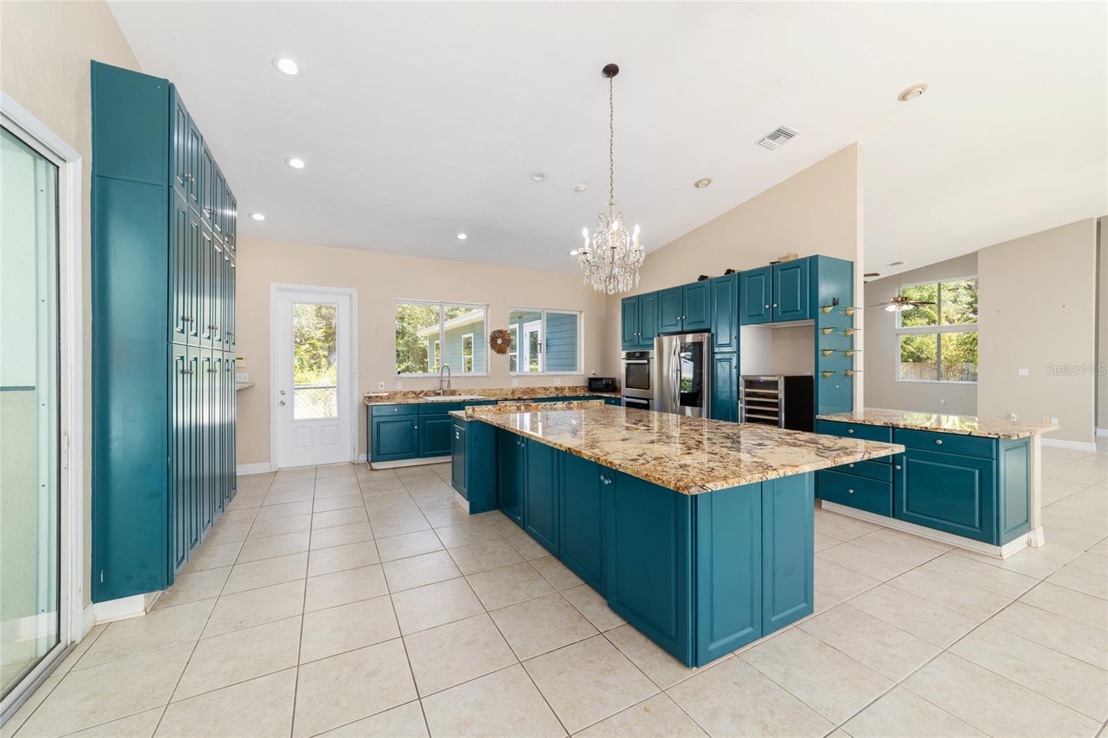 Image 20 of 86 For 6570 172nd Court