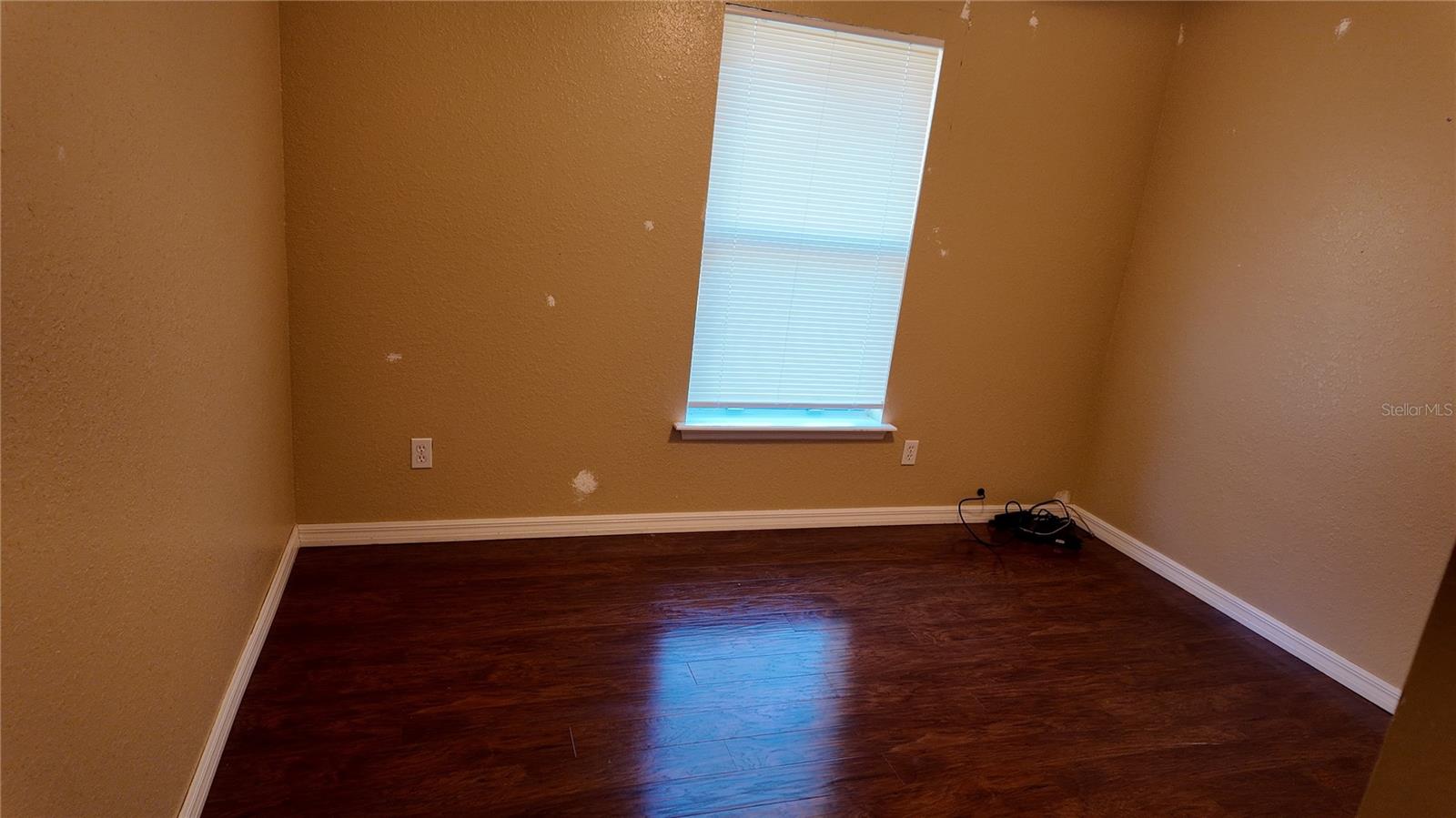 Image 14 of 31 For 12182 91st Lane