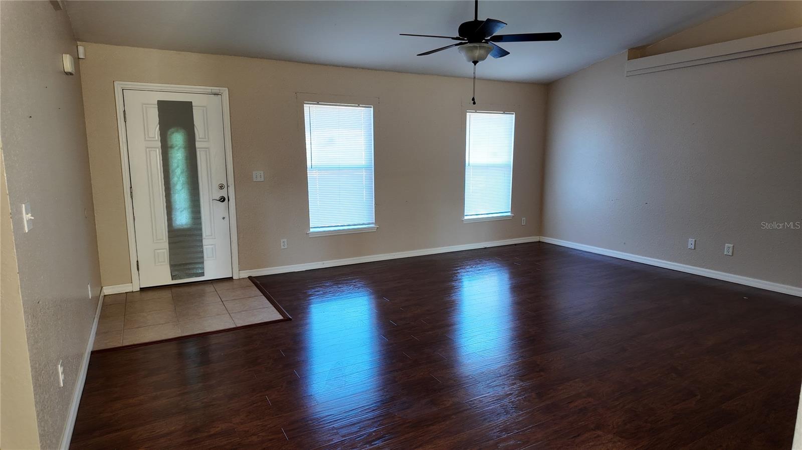 Image 7 of 31 For 12182 91st Lane