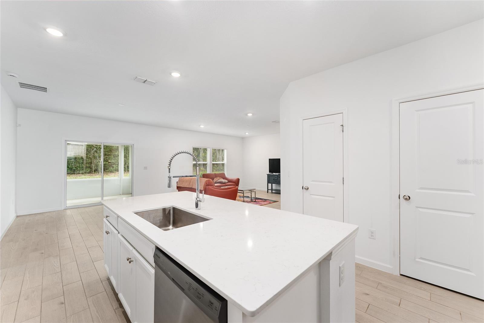 Image 14 of 66 For 7755 74th Loop