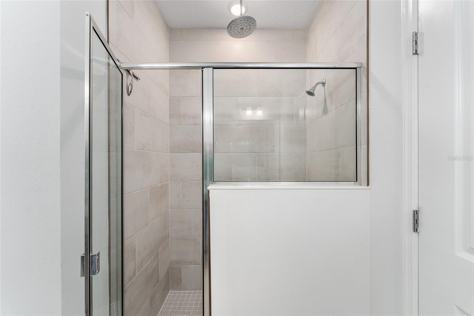 Image 30 of 66 For 7755 74th Loop