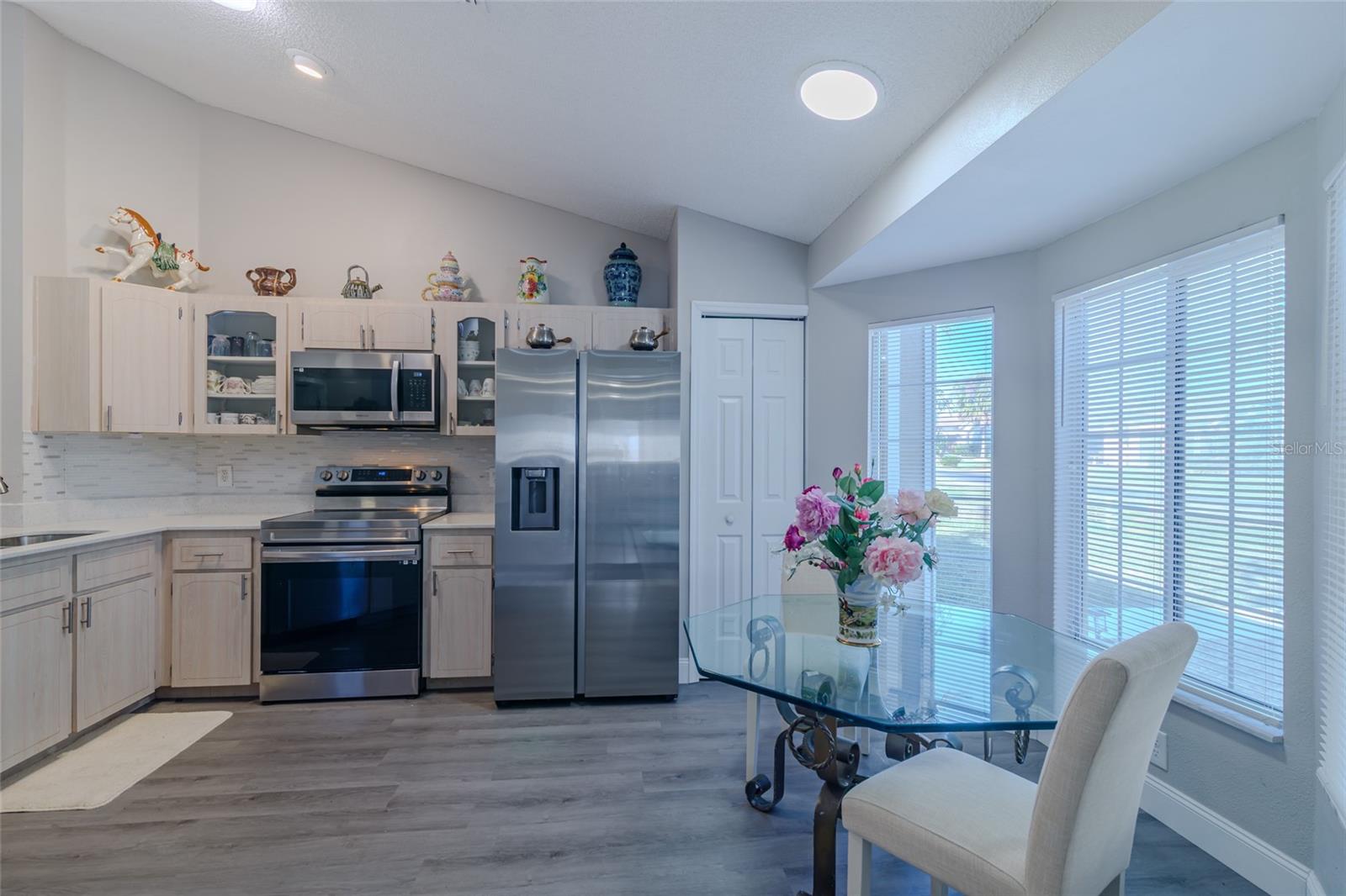 Image 10 of 44 For 5334 19th Place