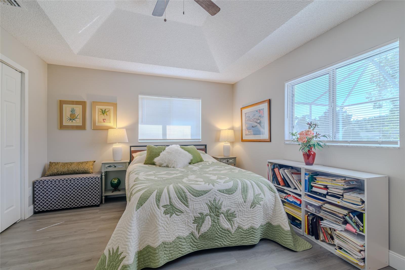 Image 18 of 44 For 5334 19th Place