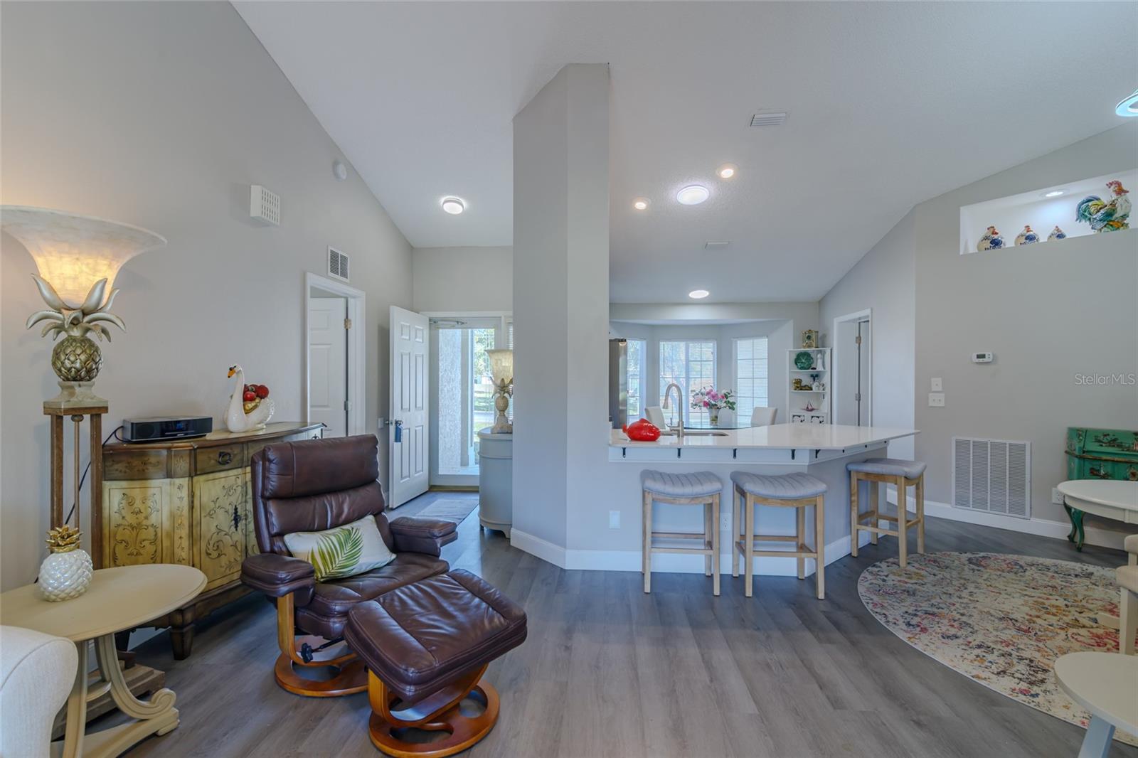 Image 6 of 44 For 5334 19th Place