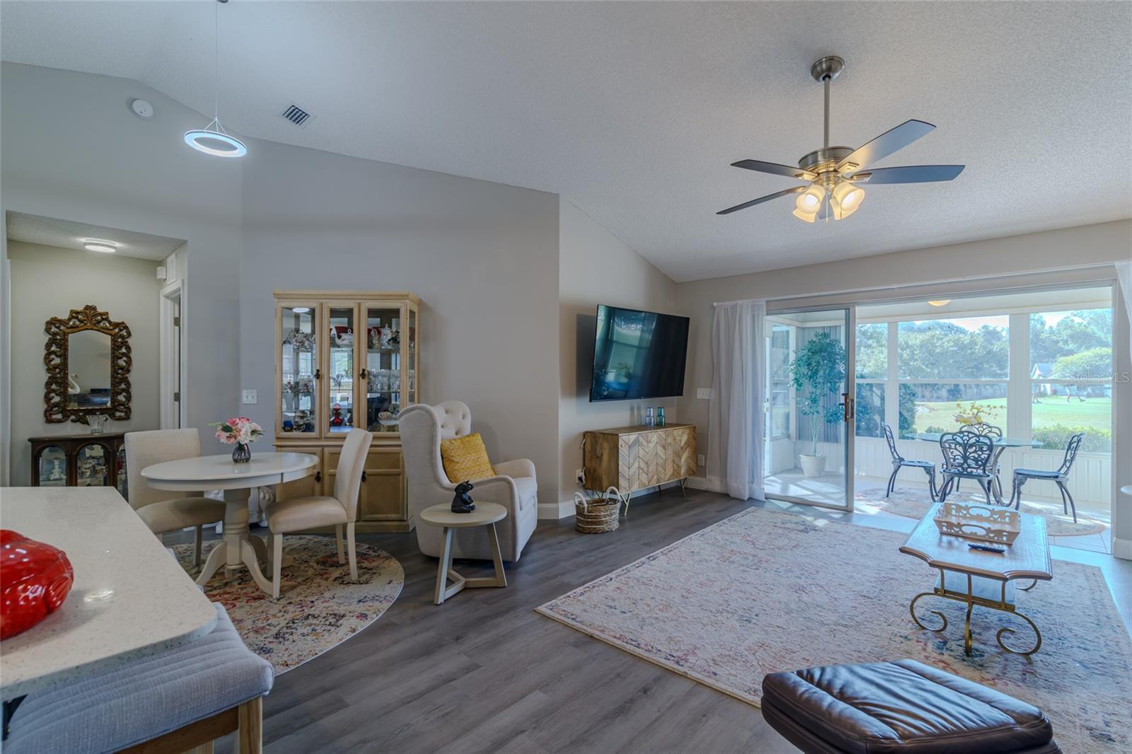 Image 7 of 44 For 5334 19th Place